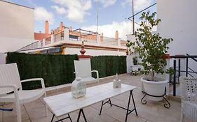 Castilla Triana Courtyard By Valcambre